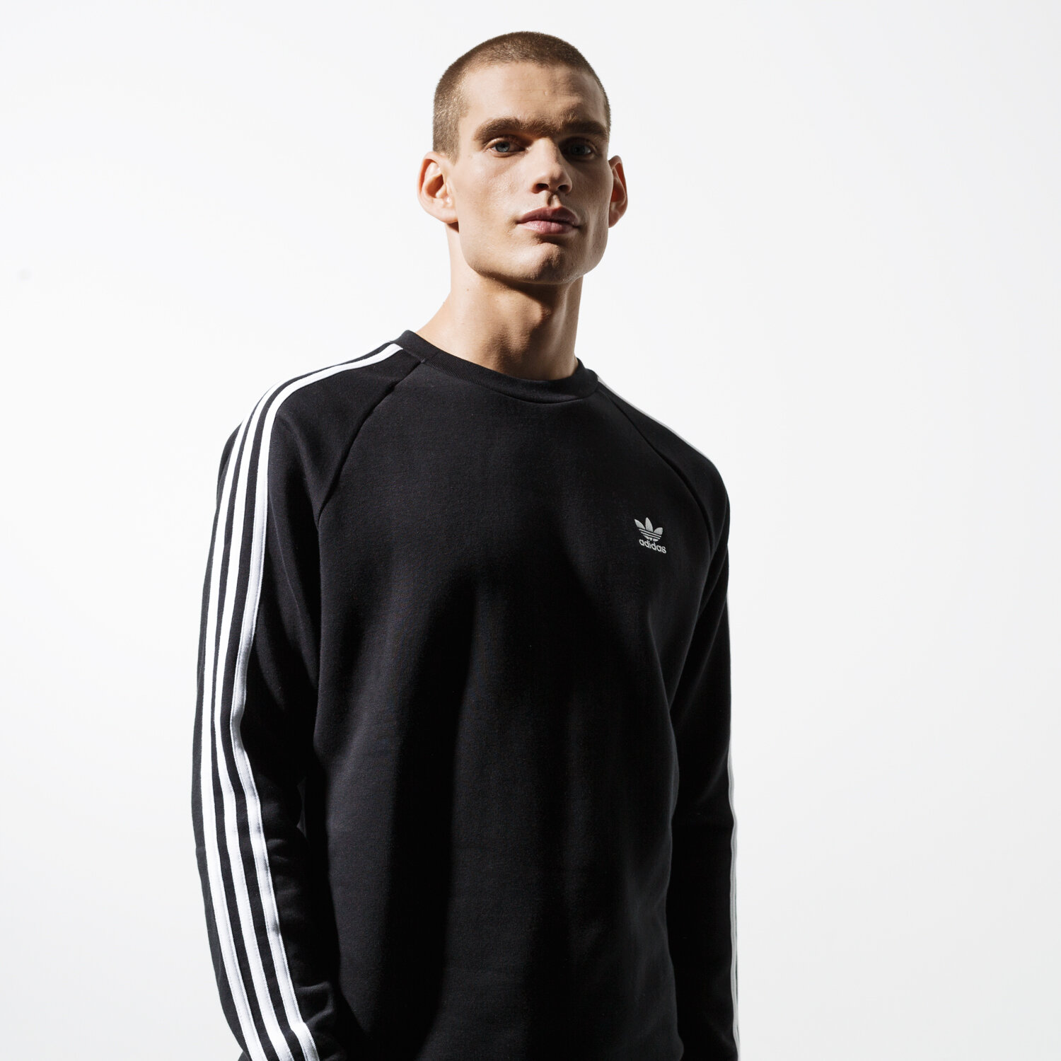 pánská mikina ADIDAS MIKINA 3-STRIPES CREW DV1555 ČERNÁ