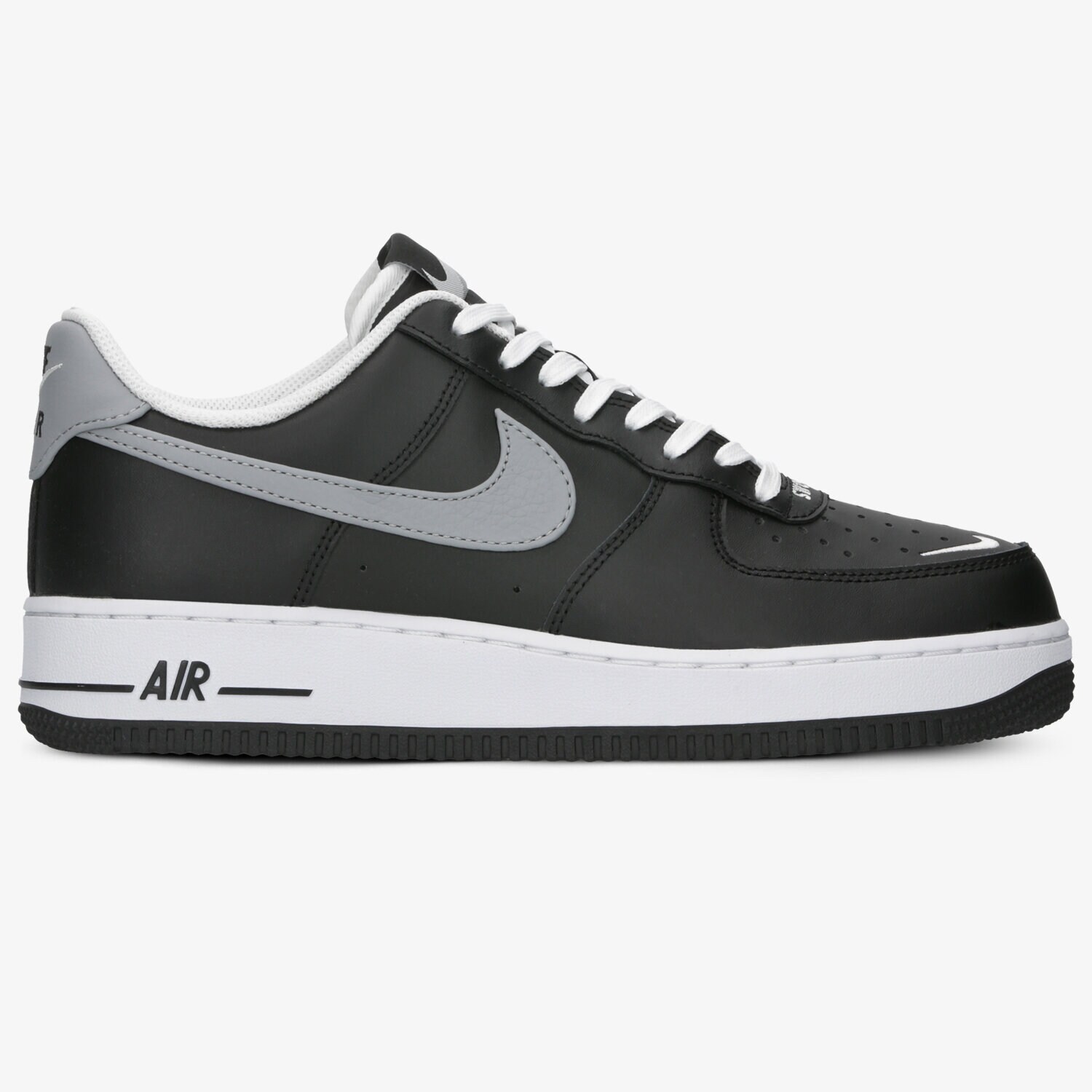 pánské tenisky NIKE AIR FORCE 1 '07 LV8 4 CJ8731-001 ČERNÁ