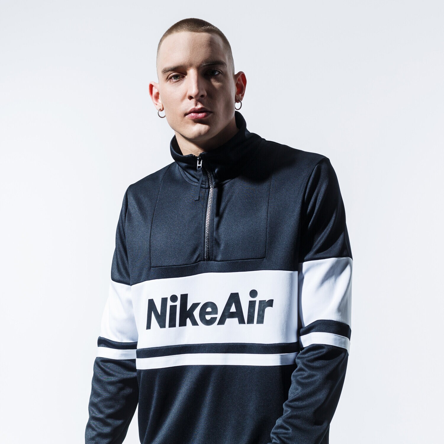 pánská mikina NIKE MIKINA AIR CJ4836-010 ČERNÁ