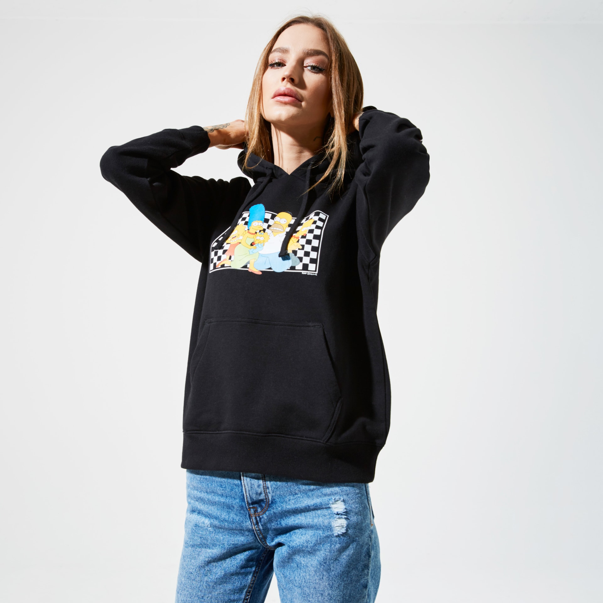 dámská mikina VANS MIKINA S KAPUCÍ VANS X THE SIMPSONS FAMILY FLEECE VN0A4V48ZZZ ČERNÁ