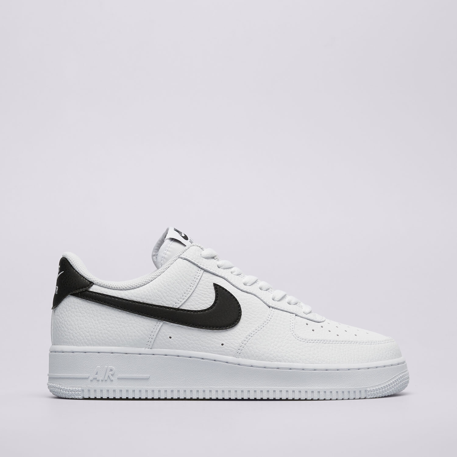 pánské tenisky NIKE AIR FORCE 1 '07  CT2302-100 BÍLÁ
