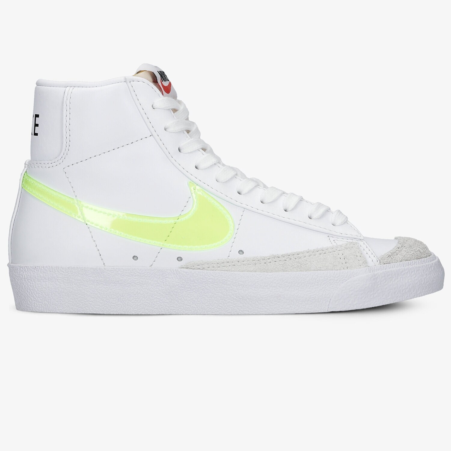 dámské tenisky NIKE W BLAZER MID '77 ESS DJ3050-100 BÍLÁ