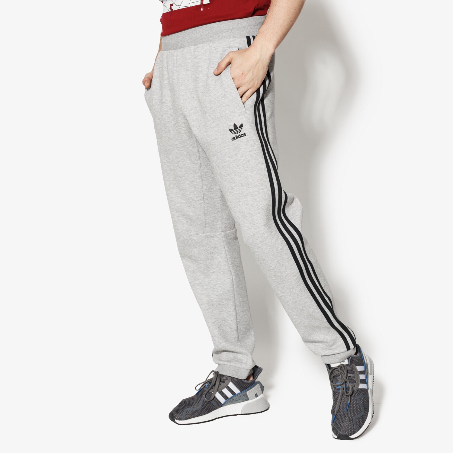 pánské kalhoty ADIDAS KALHOTY  CURATED PANTS CW2530 ŠEDÁ