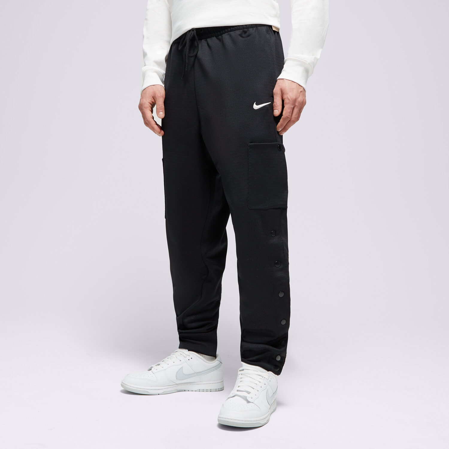 pánské kalhoty NIKE KALHOTY  M NK TF CARGO SSNL NBA FB7109-010 ČERNÁ