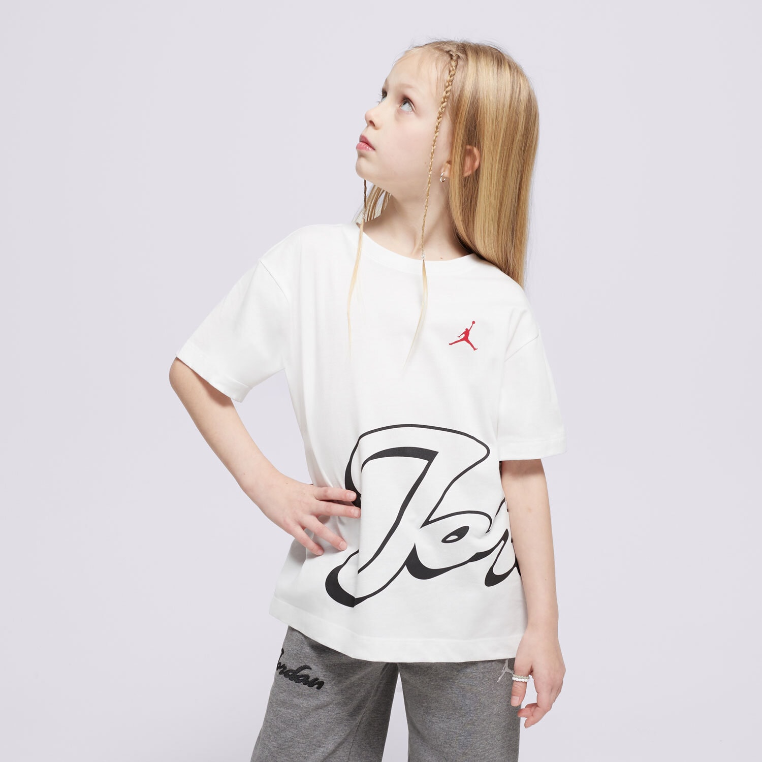 dětské tričko JORDAN TRIČKO JDG JM ENCHANTMENT SCRIPT SS T GIRL 45D552-001 BÍLÁ