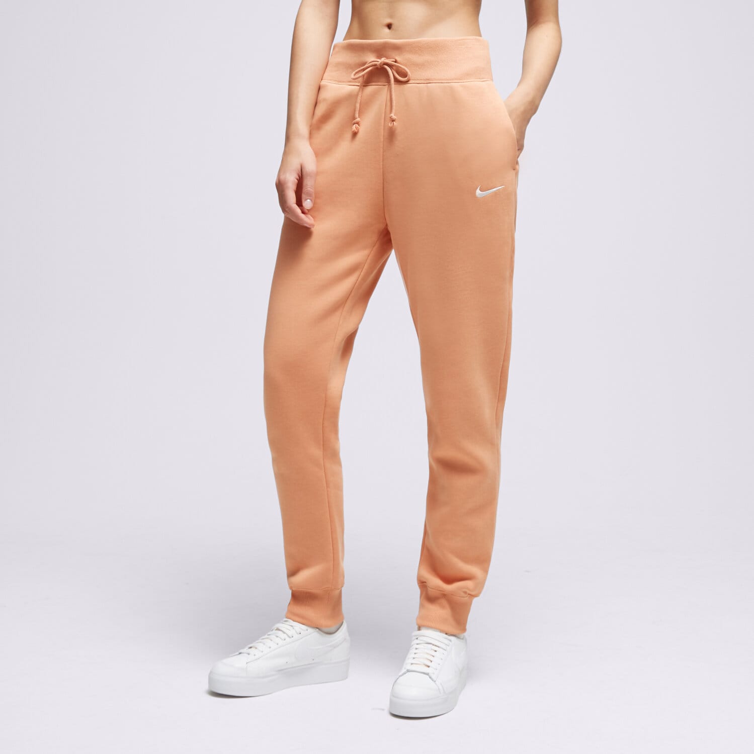dámské kalhoty NIKE KALHOTY  W NSW PHNX FLC HR DQ5688-225 HNĚDÁ
