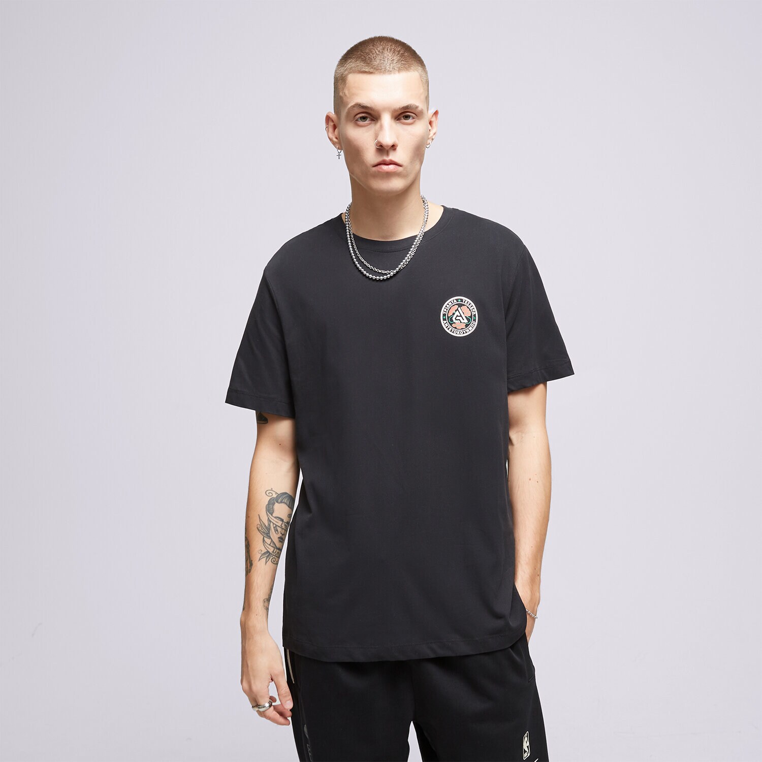 pánské tričko NIKE TRIČKO GA M NK DF TEE FA23 NBA FJ2316-010 ČERNÁ