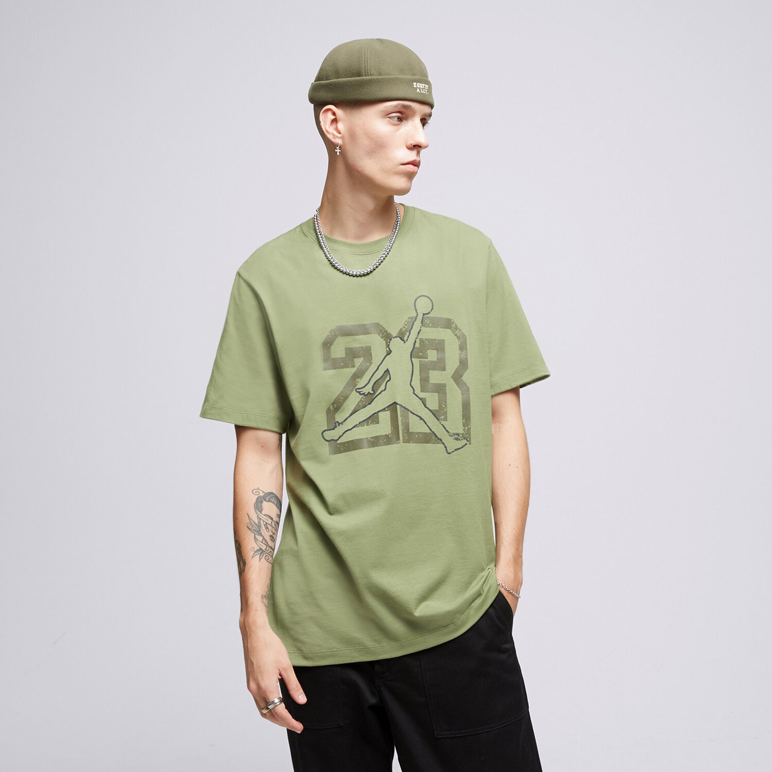pánské tričko JORDAN TRIČKO M J FLT ESS JM SS CREW FB7394-340 KHAKI