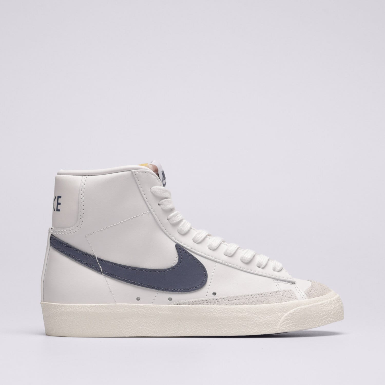 dámské tenisky NIKE W BLAZER MID '77 CZ1055-125 BÍLÁ