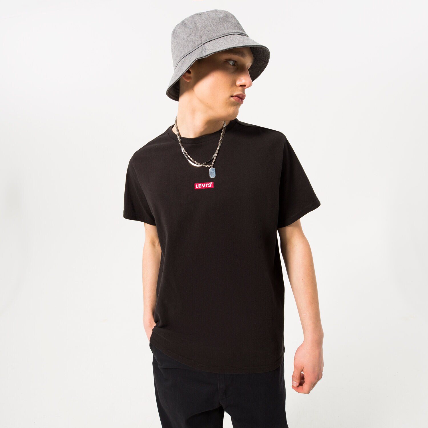 pánské tričko LEVI'S TRIČKO SS RELAXED BABY TAB T 79554-0025 ČERNÁ
