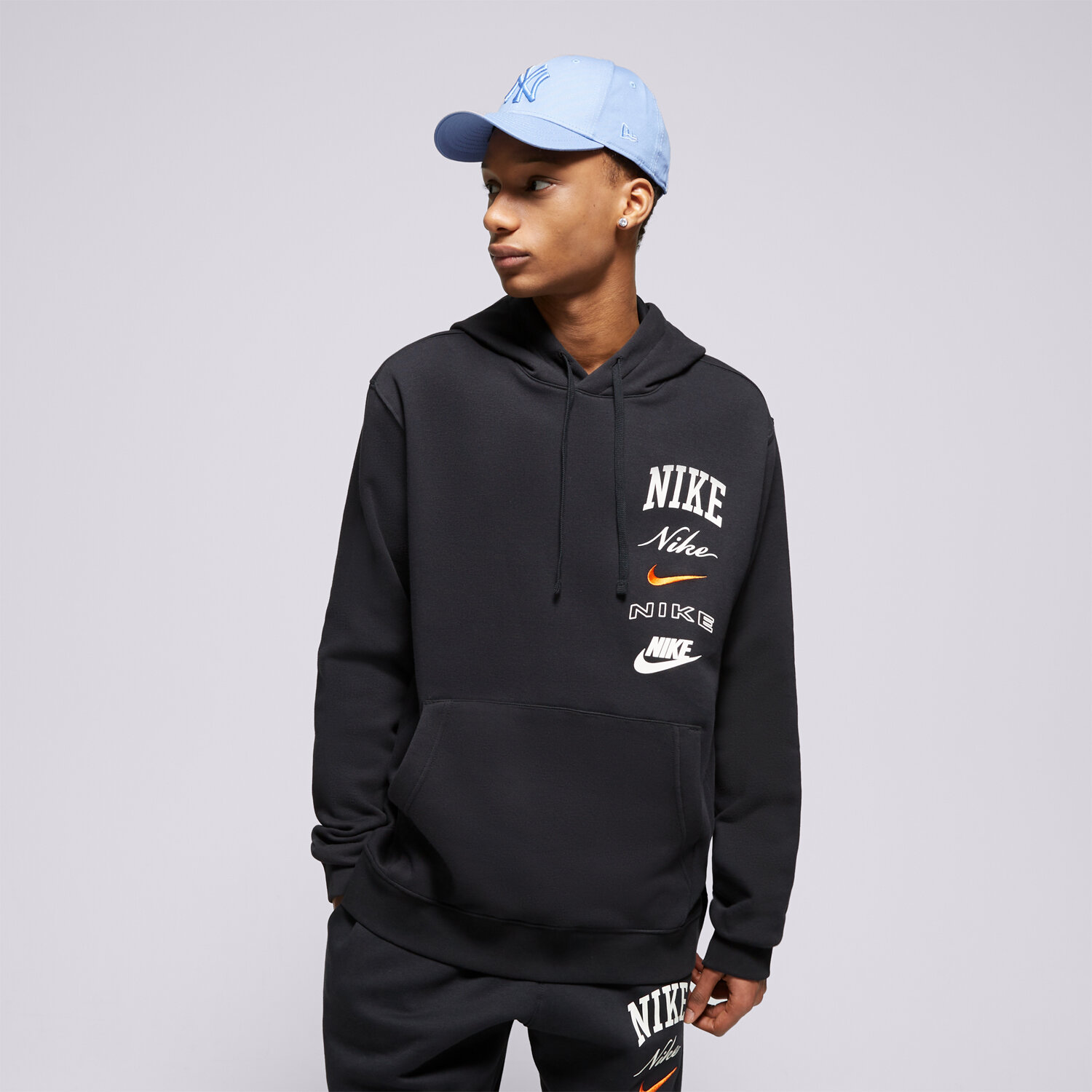 pánská mikina NIKE MIKINA S KAPUCÍ M   NK CLUB BB PO HDY STACK GX FN2634-010 ČERNÁ