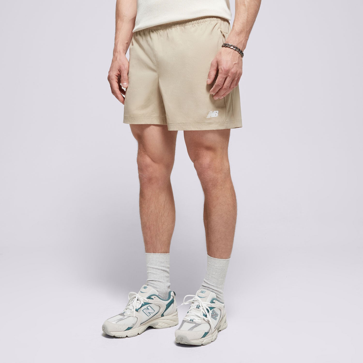 pánské kraťasy NEW BALANCE ŠORTKY  ATHLETICS STRETCH WOVEN SHORT MS41517SOT BÉŽOVÁ