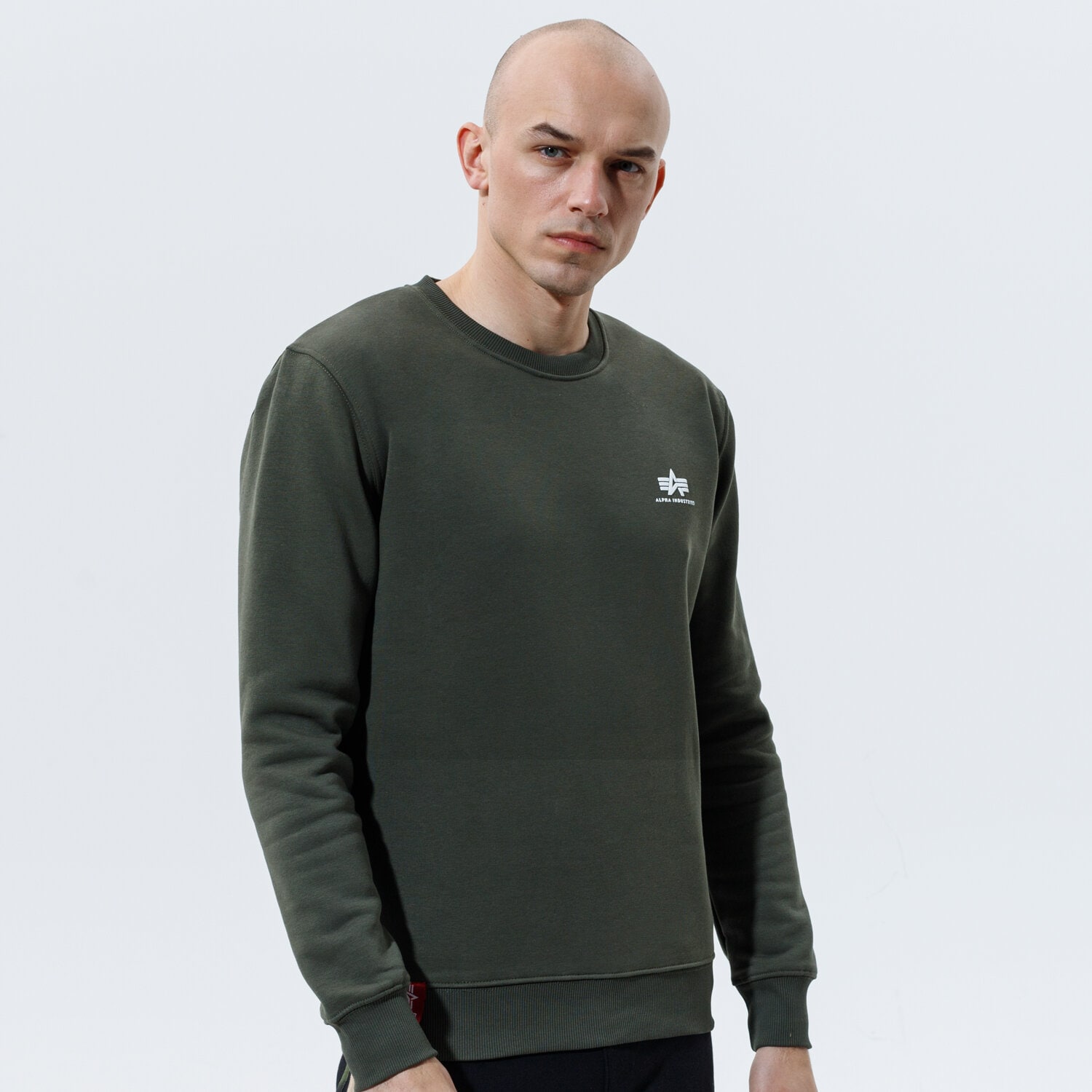pánská mikina ALPHA INDUSTRIES MIKINA BASIC SWEATER SMALL LOGO 188307-142 KHAKI