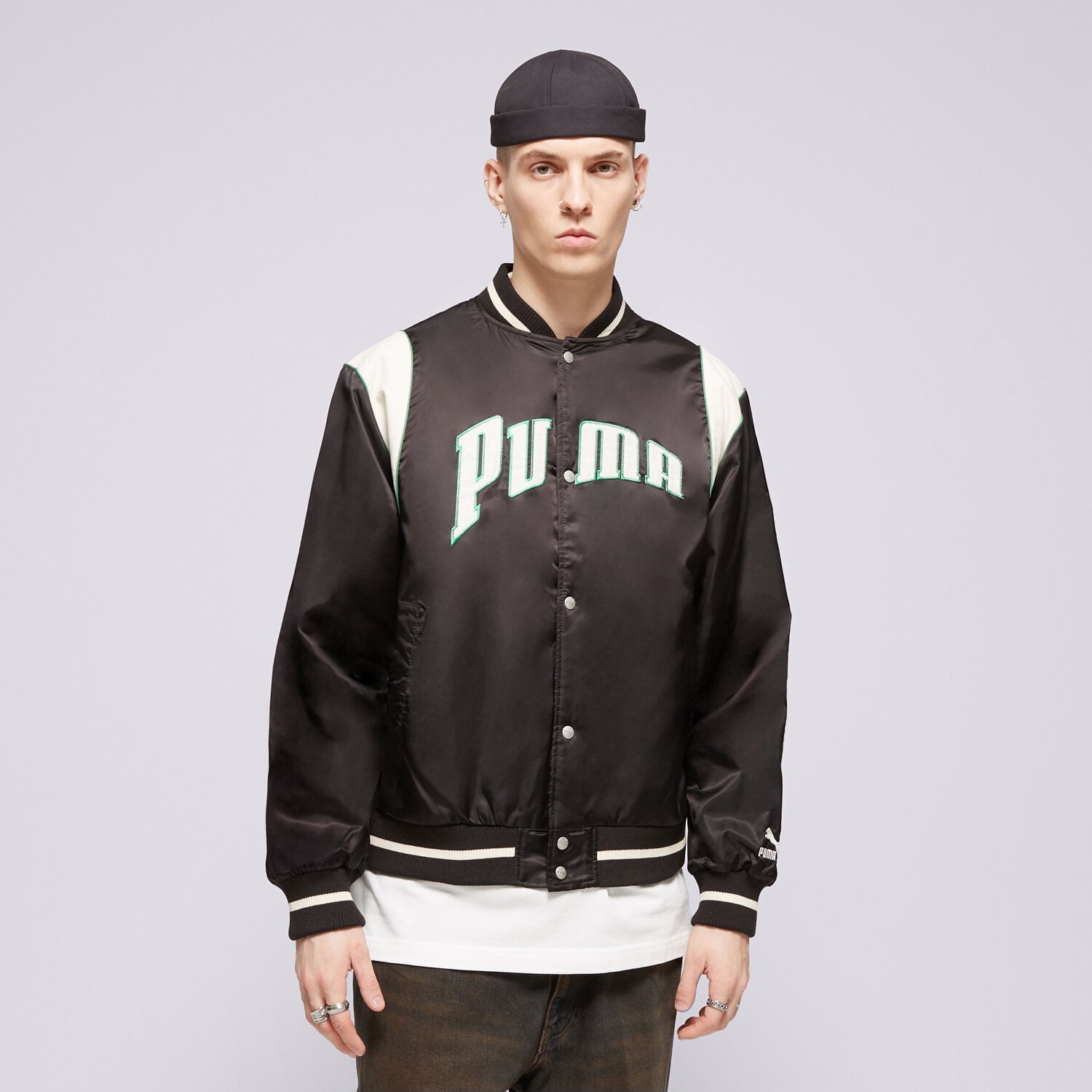 Přechodná bunda pánská (podzimní, jarní) PUMA BUNDA PUMA TEAM VARSITY JACKET 62369101 ČERNÁ