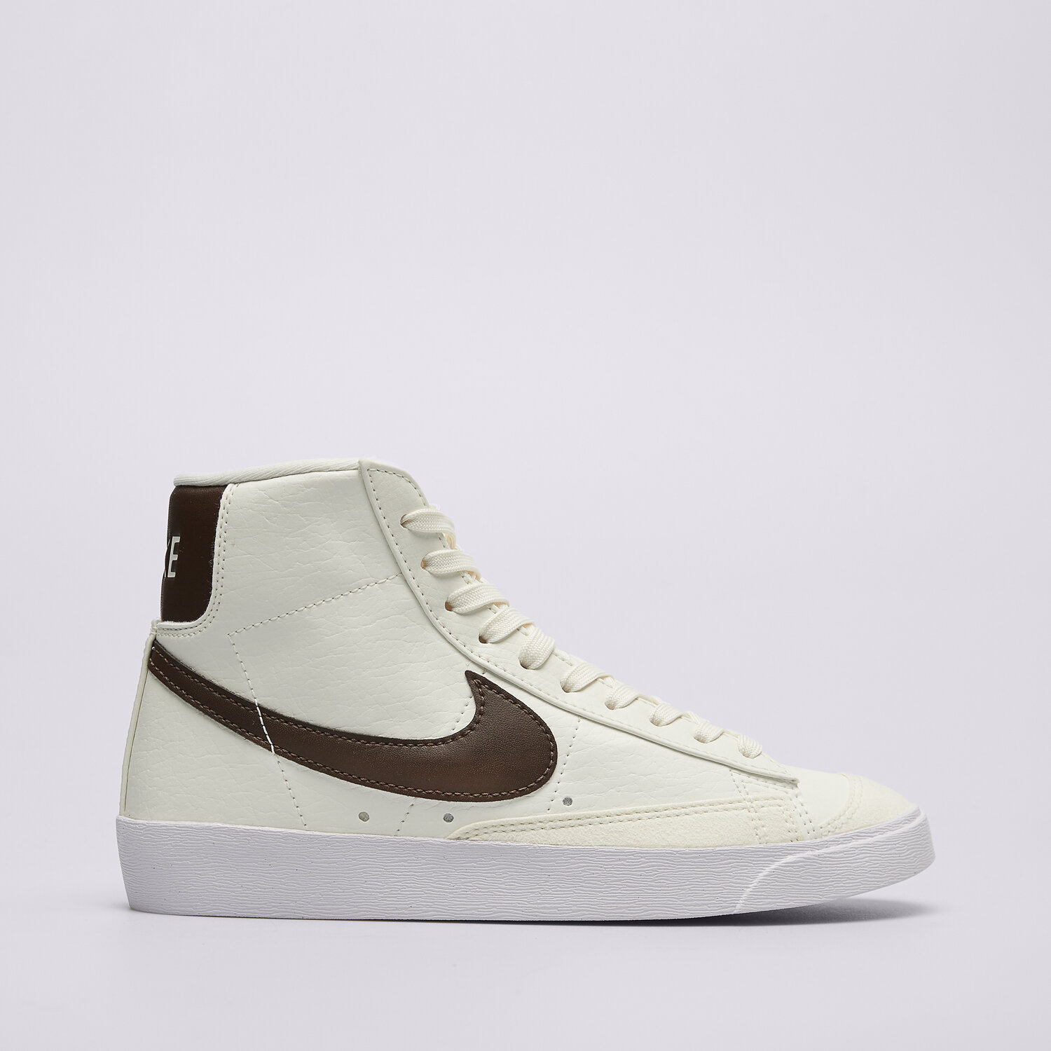 dámské tenisky NIKE BLAZER MID '77 NEXT NATURE DQ4124-107 BÉŽOVÁ