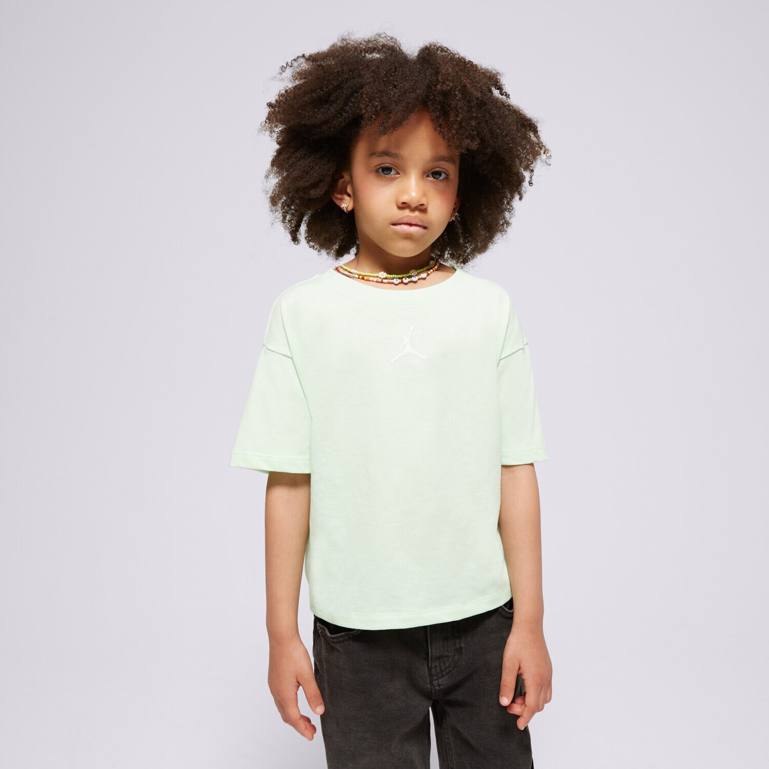dětské tričko JORDAN TRIČKO JORDAN ESSENTIALS TEE GIRL 45A770-E2E ZELENÁ