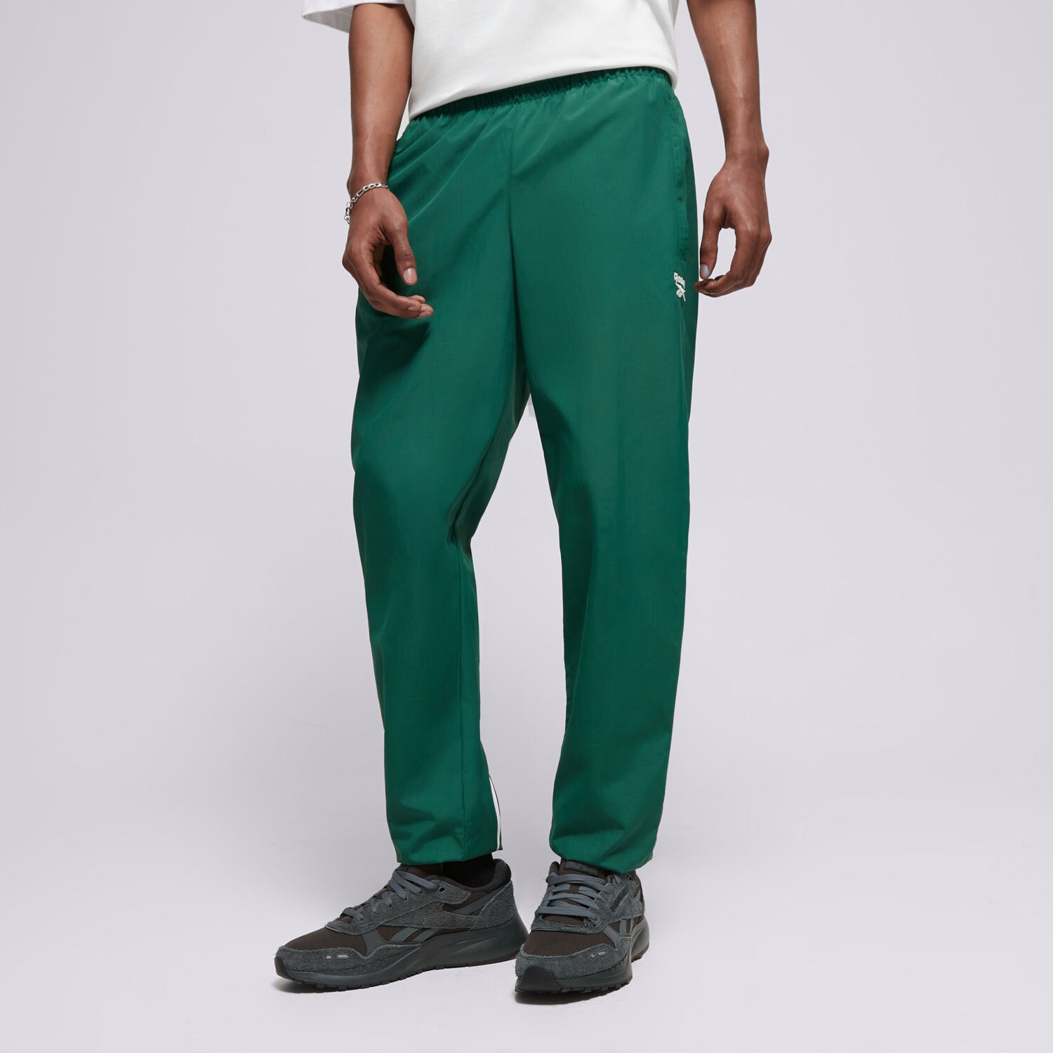 pánské kalhoty REEBOK KALHOTY  CL F FR TRACKPANT 100075947 ZELENÁ