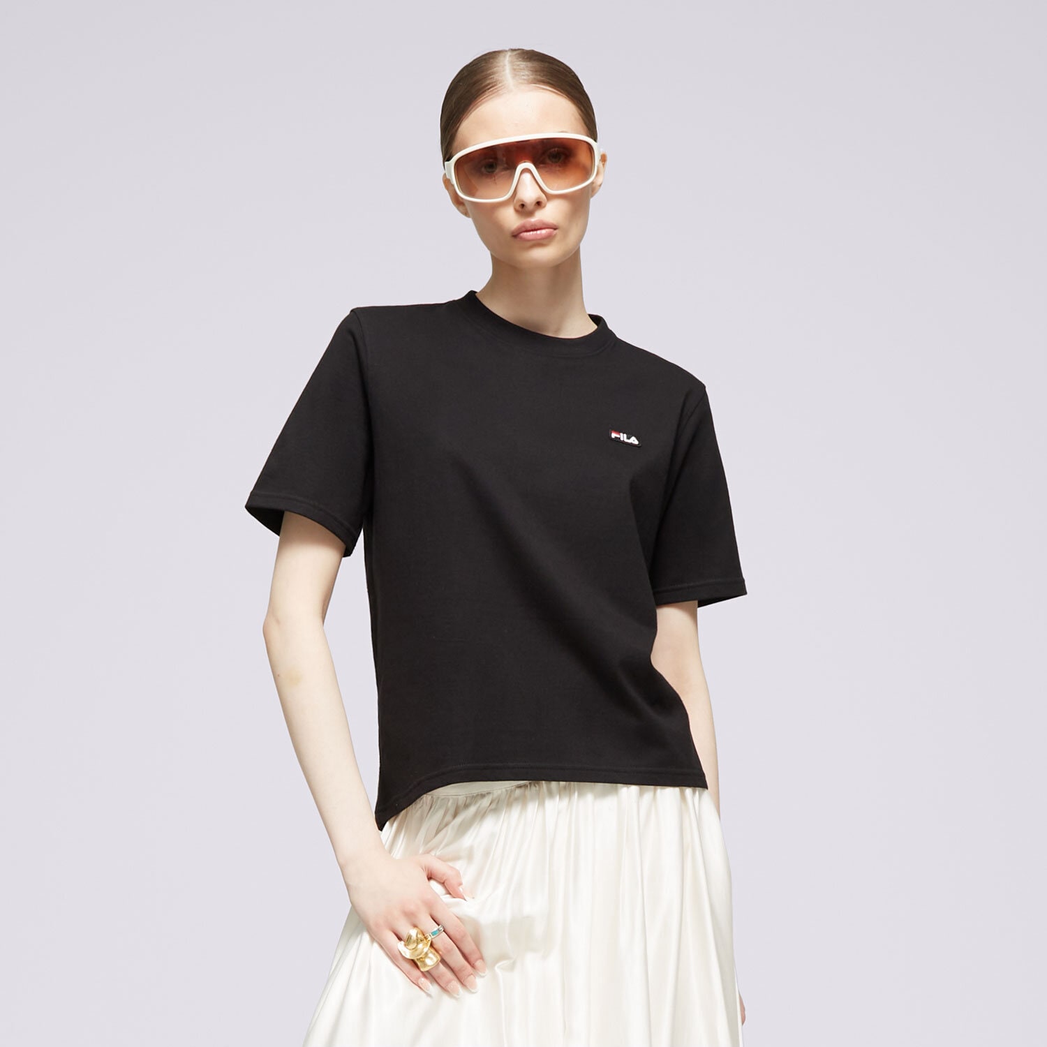 dámské tričko FILA TRIČKO BADGE LOGO TEE FI124TSD70000 ČERNÁ