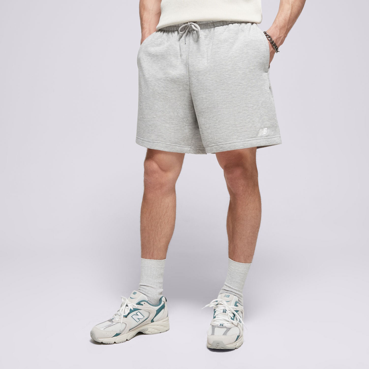 pánské kraťasy NEW BALANCE ŠORTKY  SPORT ESSENTIALS MS41520AG ŠEDÁ