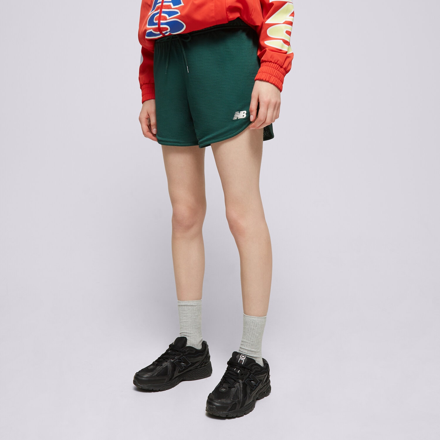 dámské kraťasy NEW BALANCE ŠORTKY  ATHLETICS MESH WS41510NWG ZELENÁ