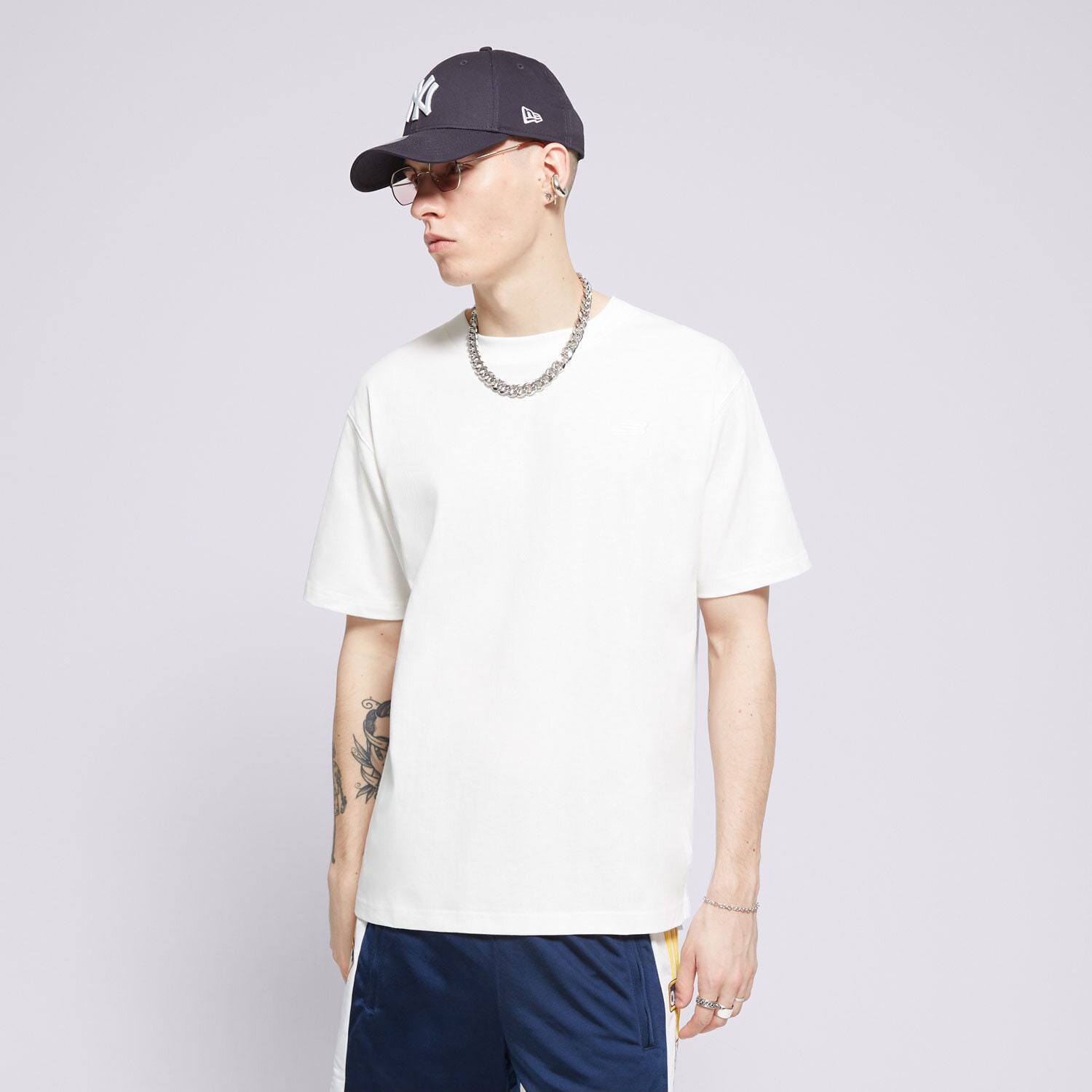 pánské tričko NEW BALANCE TRIČKO ATHLETICS JERSEY TEE MT41533WT BÍLÁ