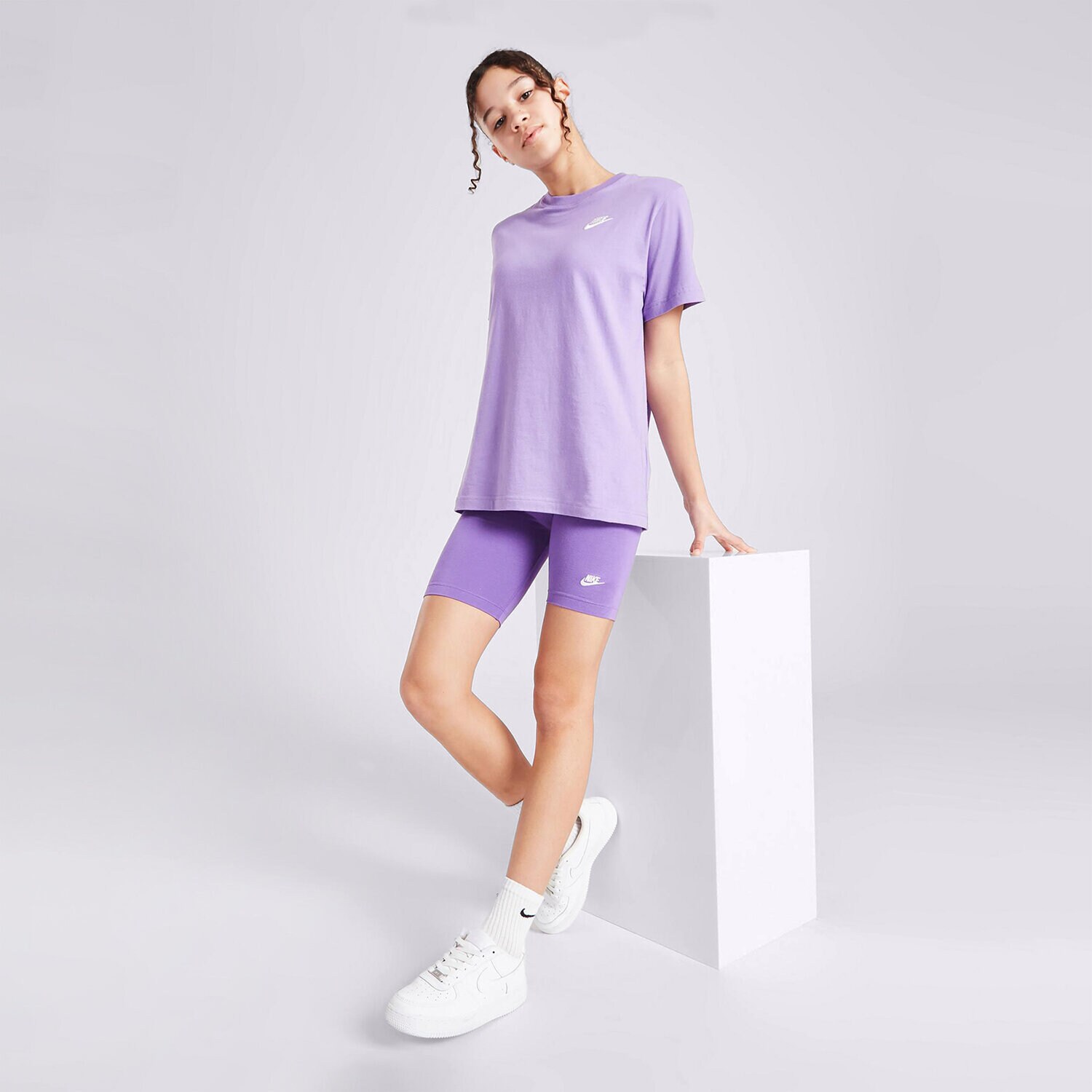NIKE ŠORTKY  (G)NSW 7IN BIKE SHORT ACT GRAPE SHORTS DX5066-542 FIALOVÁ
