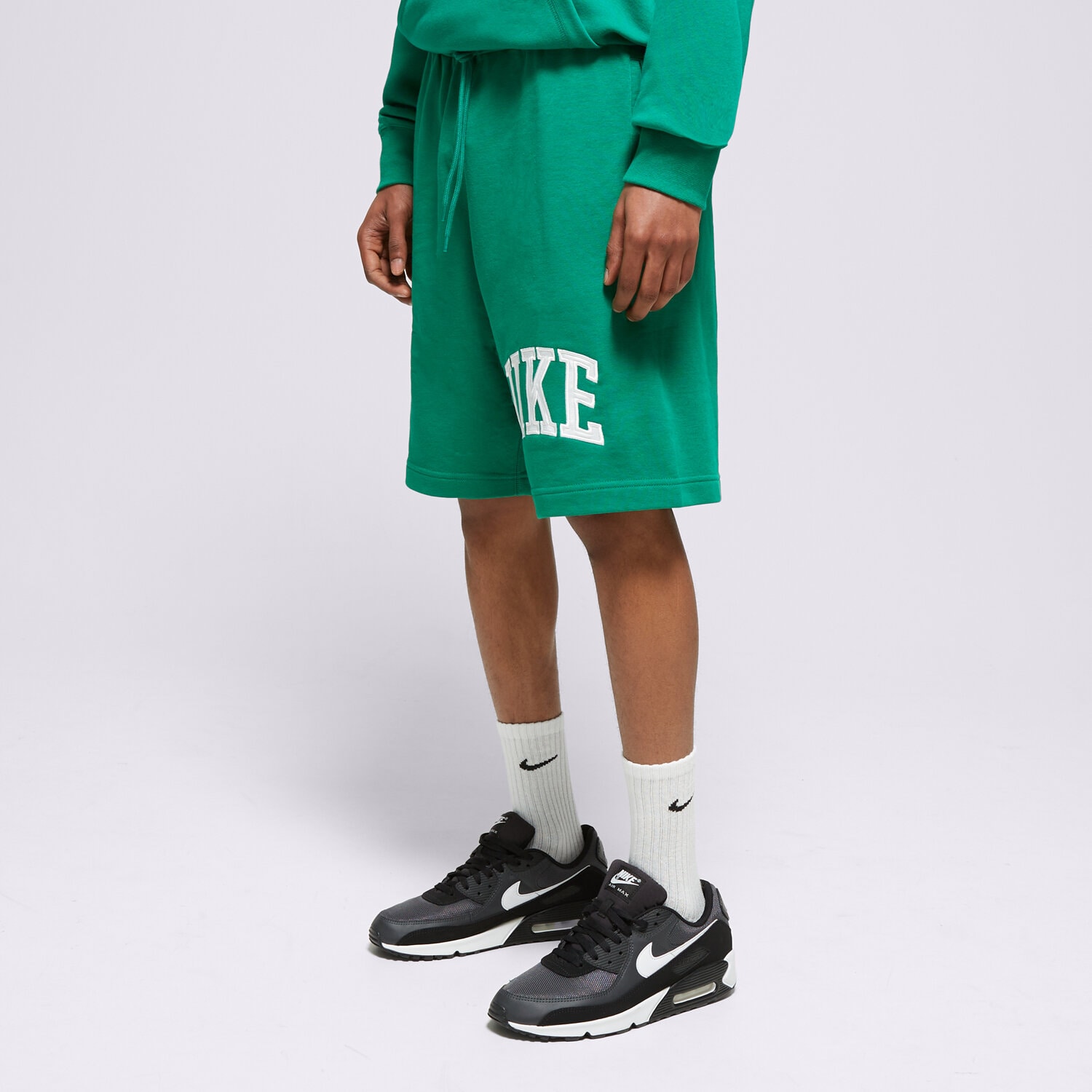pánské kraťasy NIKE ŠORTKY  M NK CLUB FT SHORT APLQ ARCH FQ4092-365 ZELENÁ