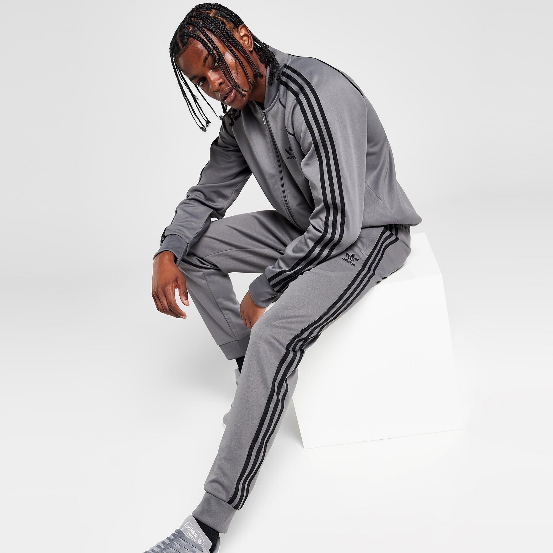 pánské kalhoty ADIDAS KALHOTY  SSTAR TP GRY4/BLK IT7136 ŠEDÁ