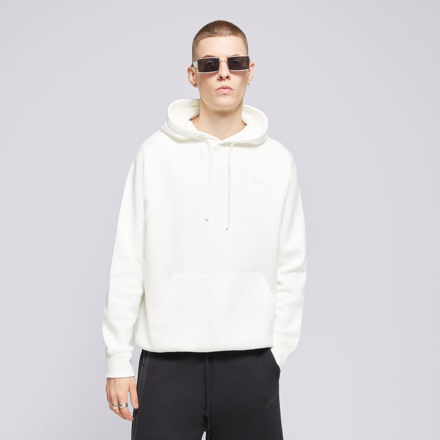 pánská mikina NIKE MIKINA S KAPUCÍ SPORTSWEAR CLUB FLEECE BV2654-134 BÉŽOVÁ