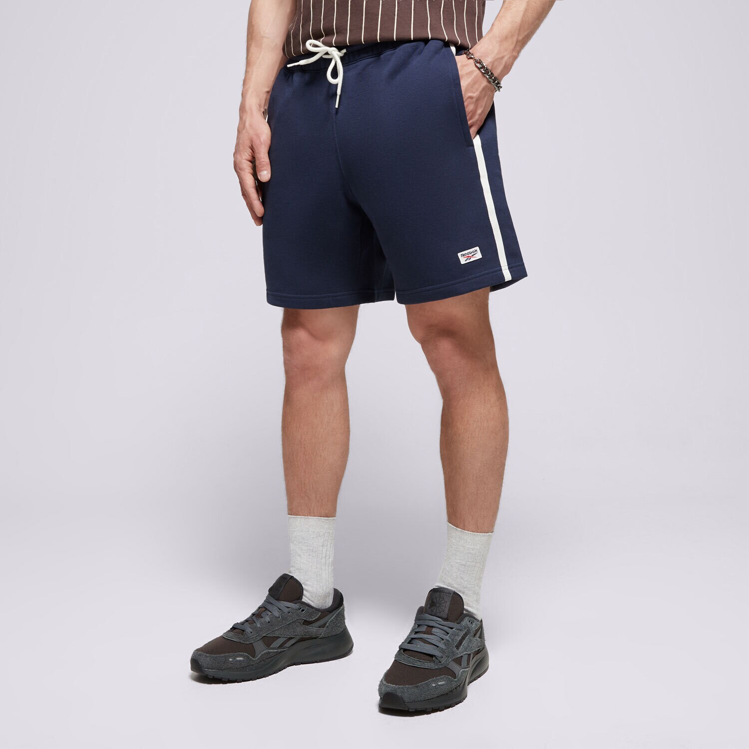 pánské kraťasy REEBOK ŠORTKY  COURT SPORT SHORT 100075660 TMAVOMODRÁ
