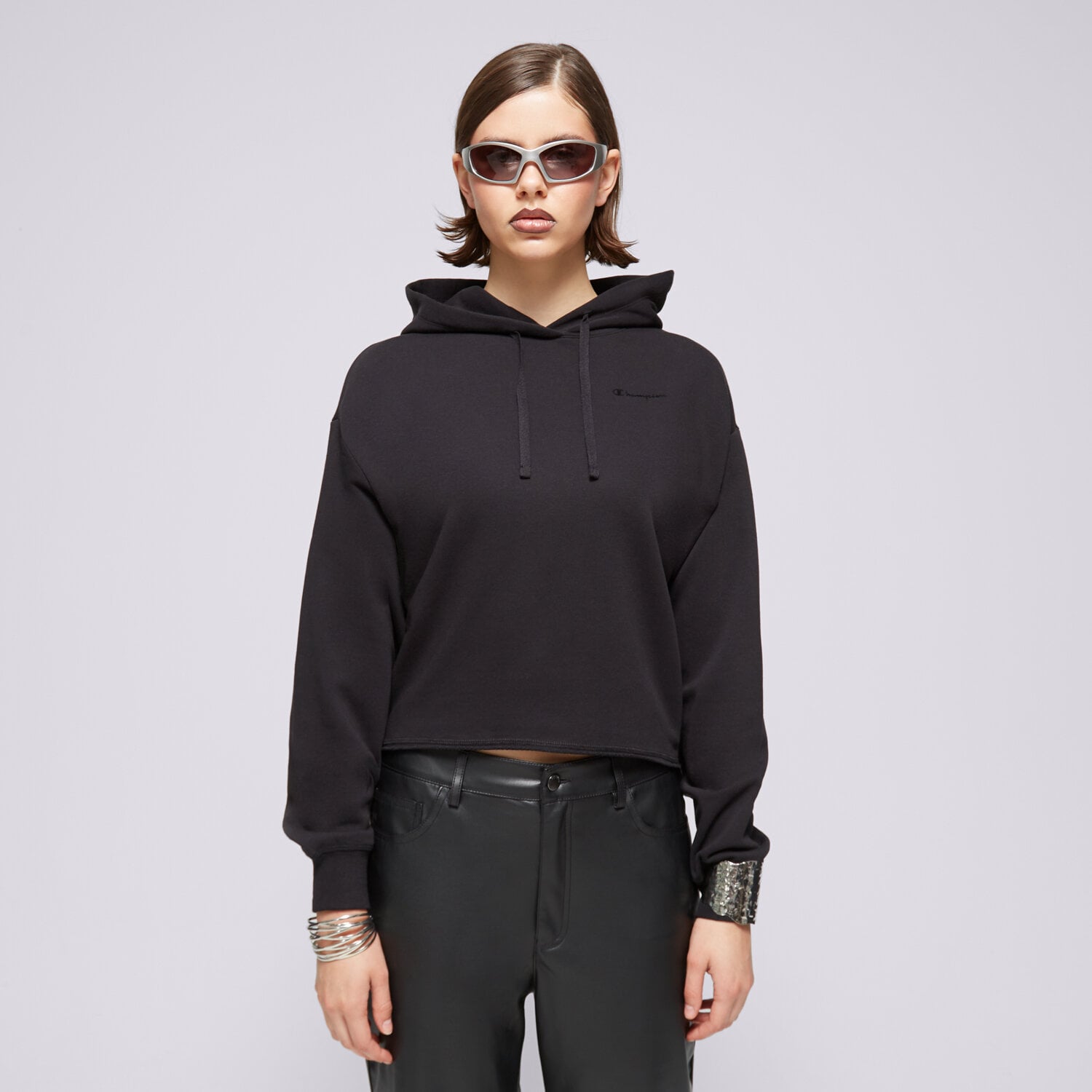 dámská mikina CHAMPION MIKINA S KAPUCÍ   HOODED MINIMALIST RESORT 117240KK001 ČERNÁ