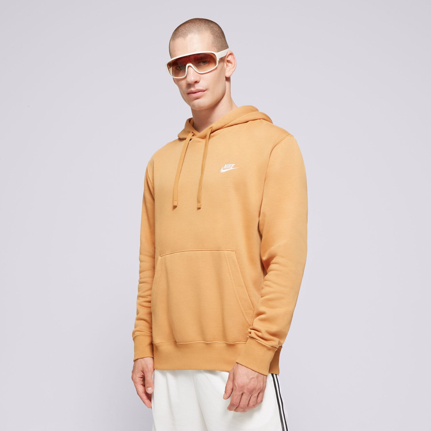 pánská mikina NIKE MIKINA S KAPUCÍ SPORTSWEAR CLUB FLEECE BV2654-224 HNĚDÁ
