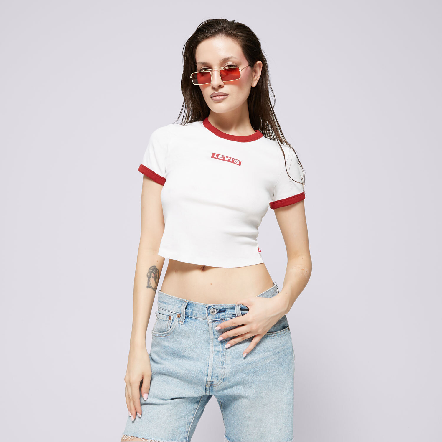 dámské tričko LEVI'S TRIČKO GRAPHIC MINI RINGER NEUTRALS A3523-0098 BÍLÁ