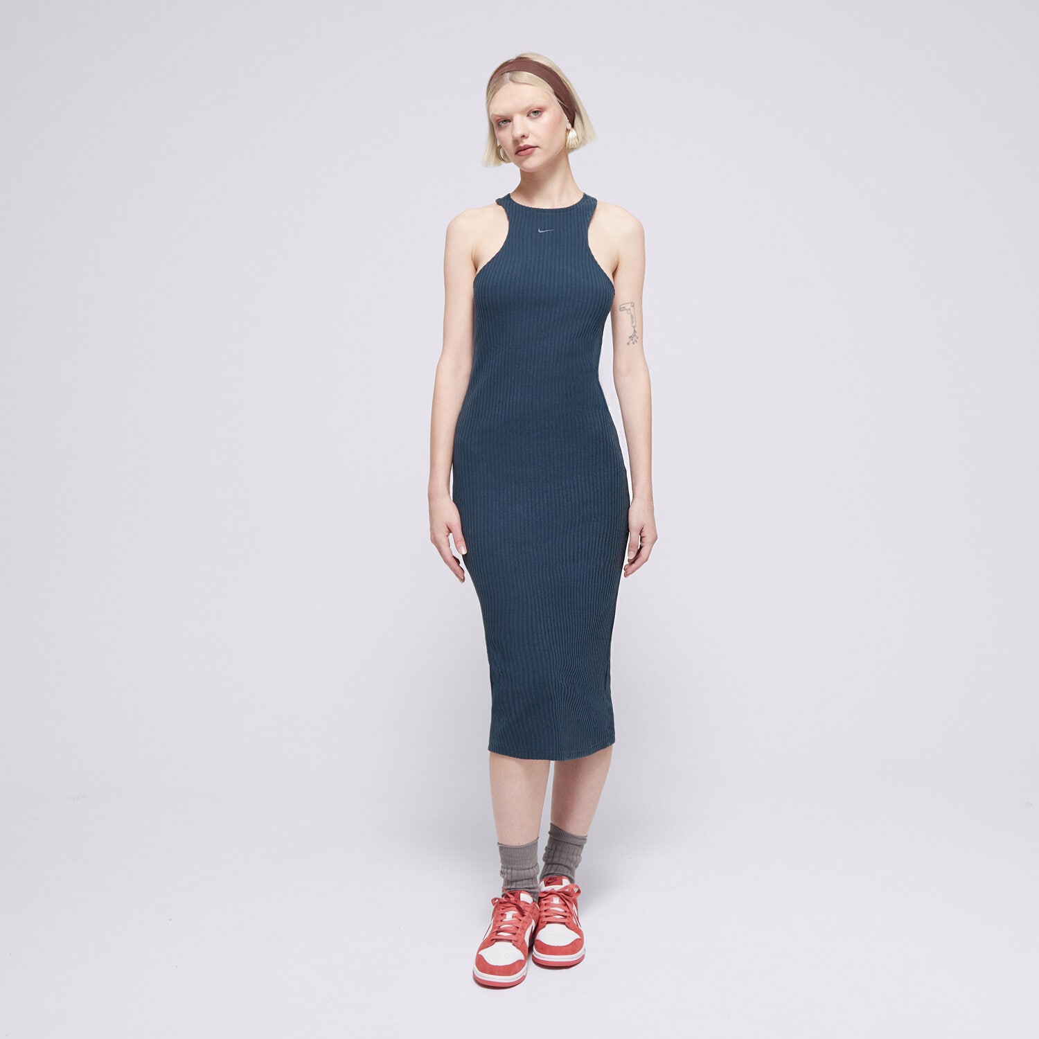 dámské šaty NIKE ŠATY W NSW NK CHLL KNT RIB MIDI DRS FN3679-478 TMAVOMODRÁ