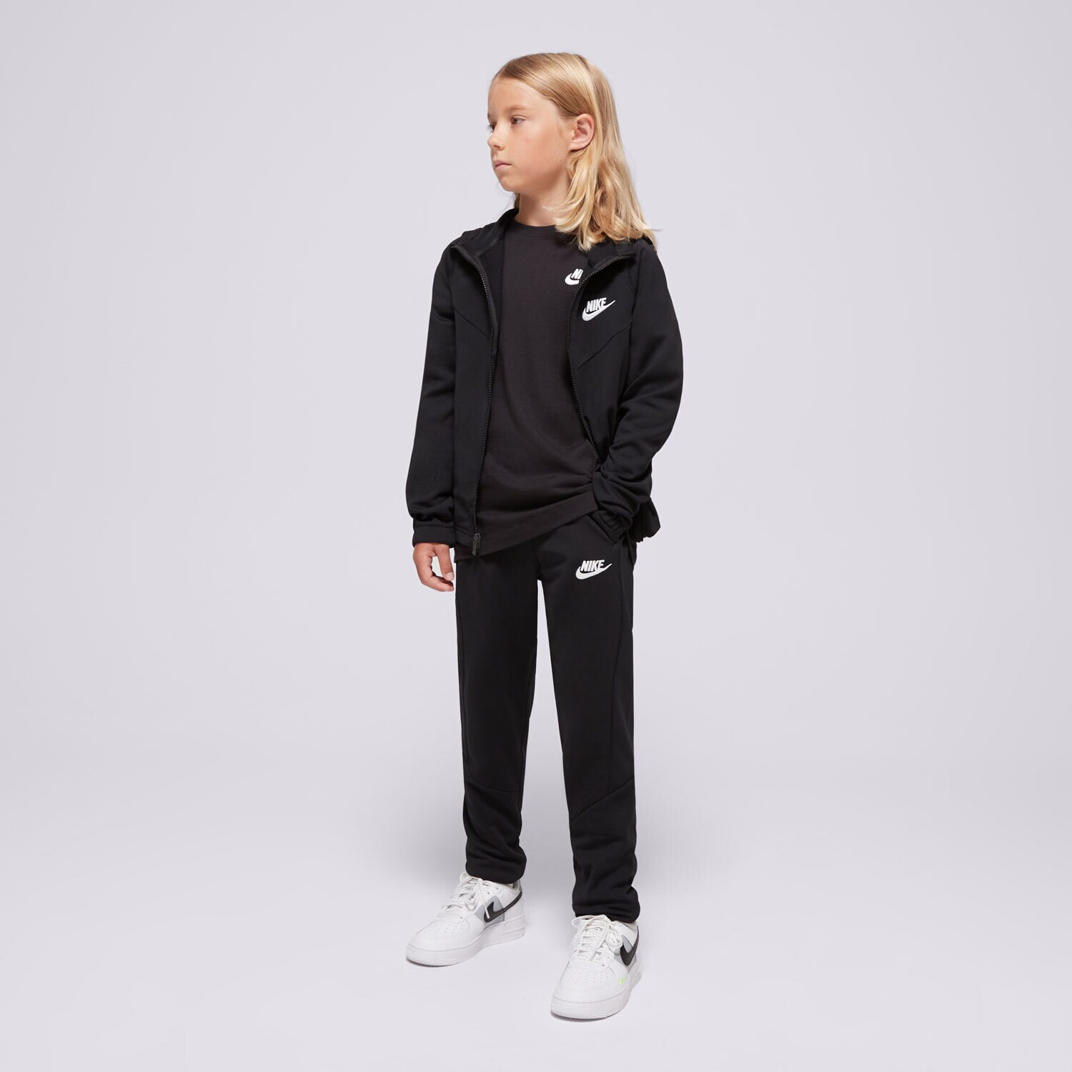 dětské kalhoty NIKE DRES K NSW TRACKSUIT POLY HD FZ LBR UNISEX FD3072-010 ČERNÁ