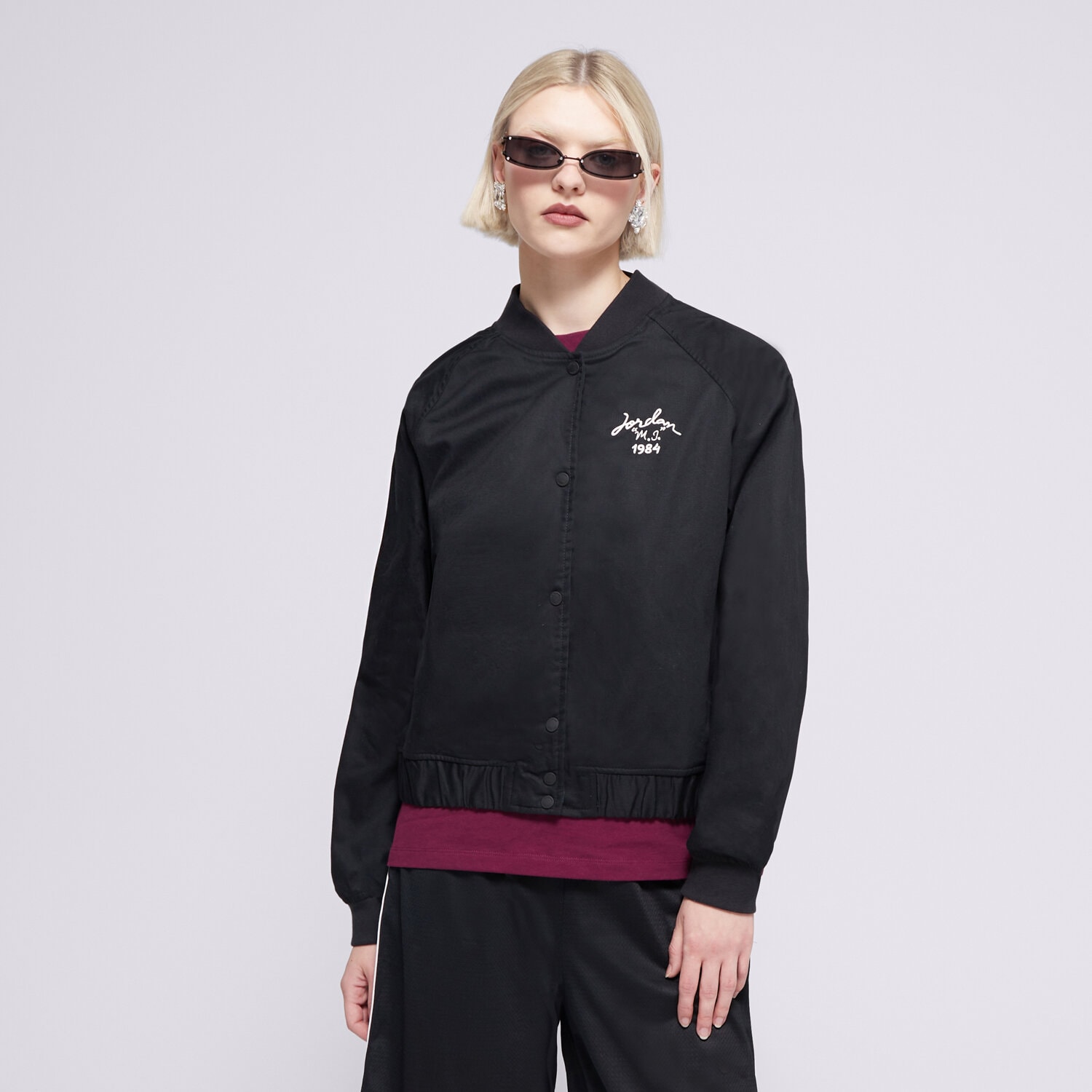 Přechodná bunda dámská (podzimní, jarní) BUNDA PŘECHODNÁ W JORDAN VARSITY JKT SSNL C  FN5786-010 ČERNÁ