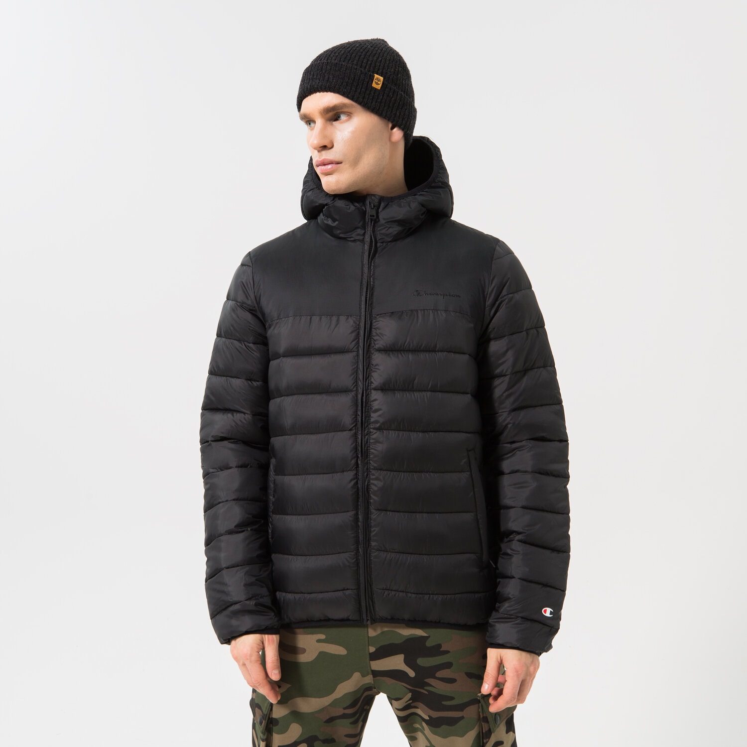 pánská zimní bunda CHAMPION BUNDA ZIMNÍ HOODED JACKET 218073KK001 ČERNÁ