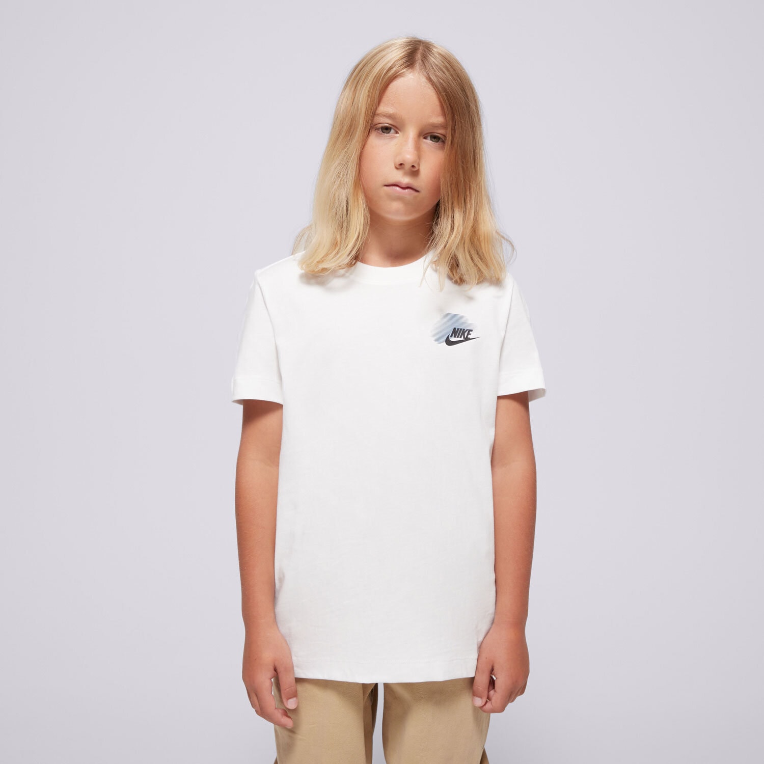dětské tričko NIKE TRIČKO B NSW SI GRAPHIC TEE BOY HM4338-100 BÍLÁ