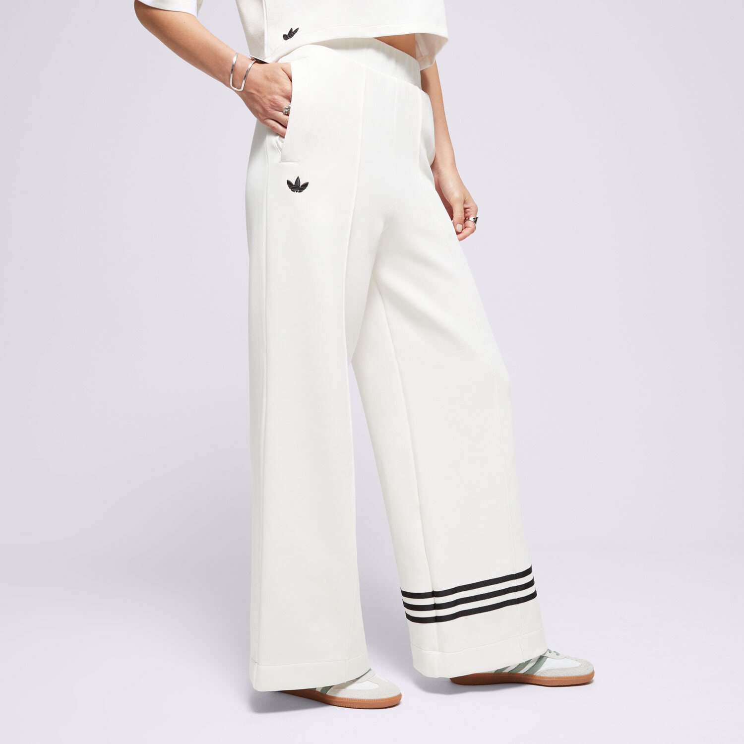 dámské kalhoty ADIDAS KALHOTY  NEUCL TRACKPANT JH3773 BÍLÁ