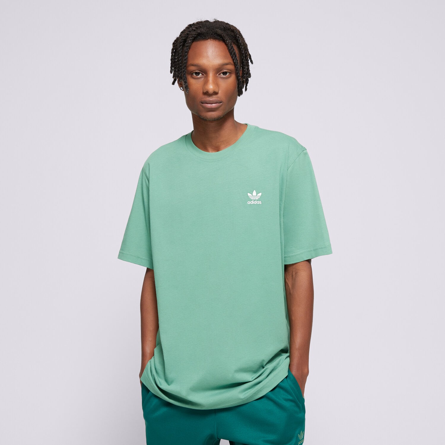 pánské tričko ADIDAS TRIČKO ESS TEE IZ2106 ZELENÁ