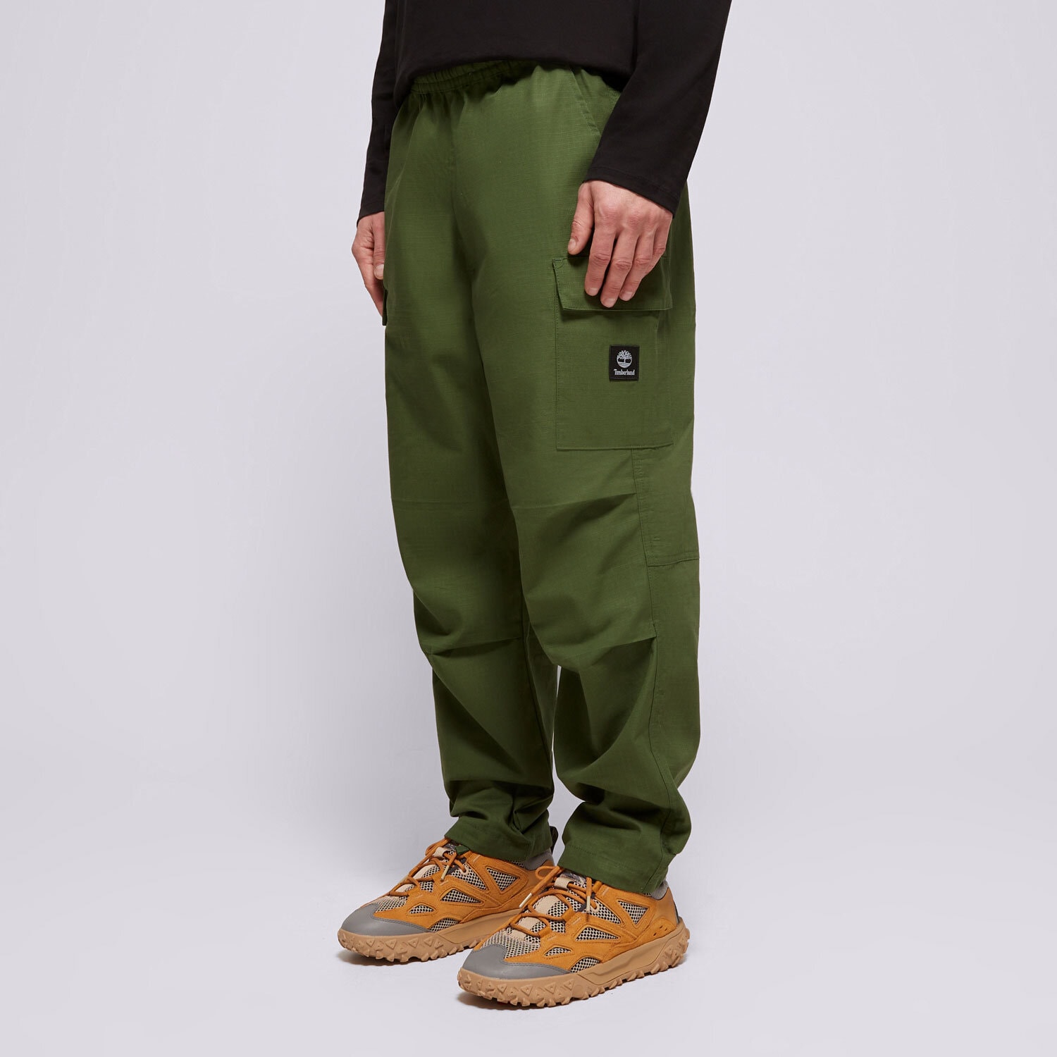 pánské kalhoty TIMBERLAND KALHOTY  WOVEN BADGE RIPSTOP CARGO PANT TB0A656FEIN1 KHAKI