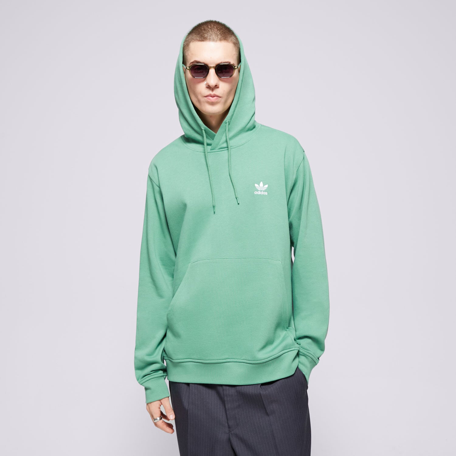 pánská mikina ADIDAS MIKINA S KAPUCÍ ESS HD IX7671 ZELENÁ