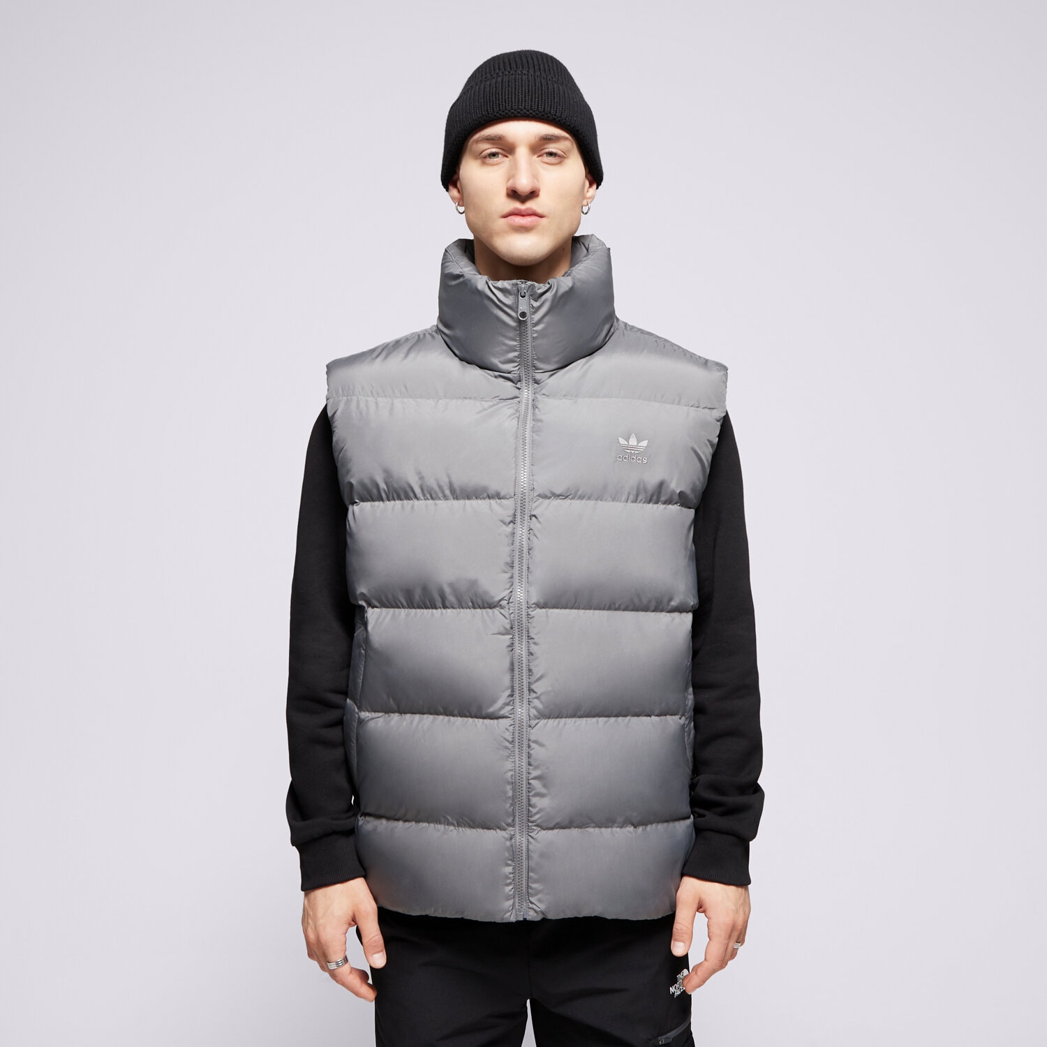 pánská vesta ADIDAS VESTA COMMERCIAL VEST IY3401 ŠEDÁ
