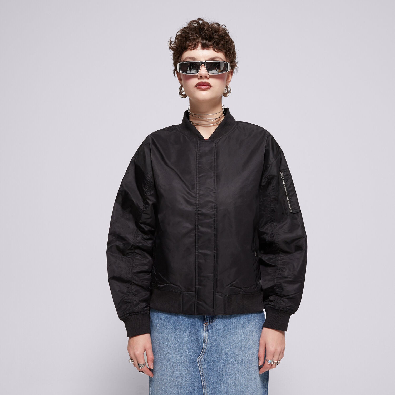 dámská zimní bunda VANS BUNDA BENNETT BOMBER VN000HJFBLK ČERNÁ