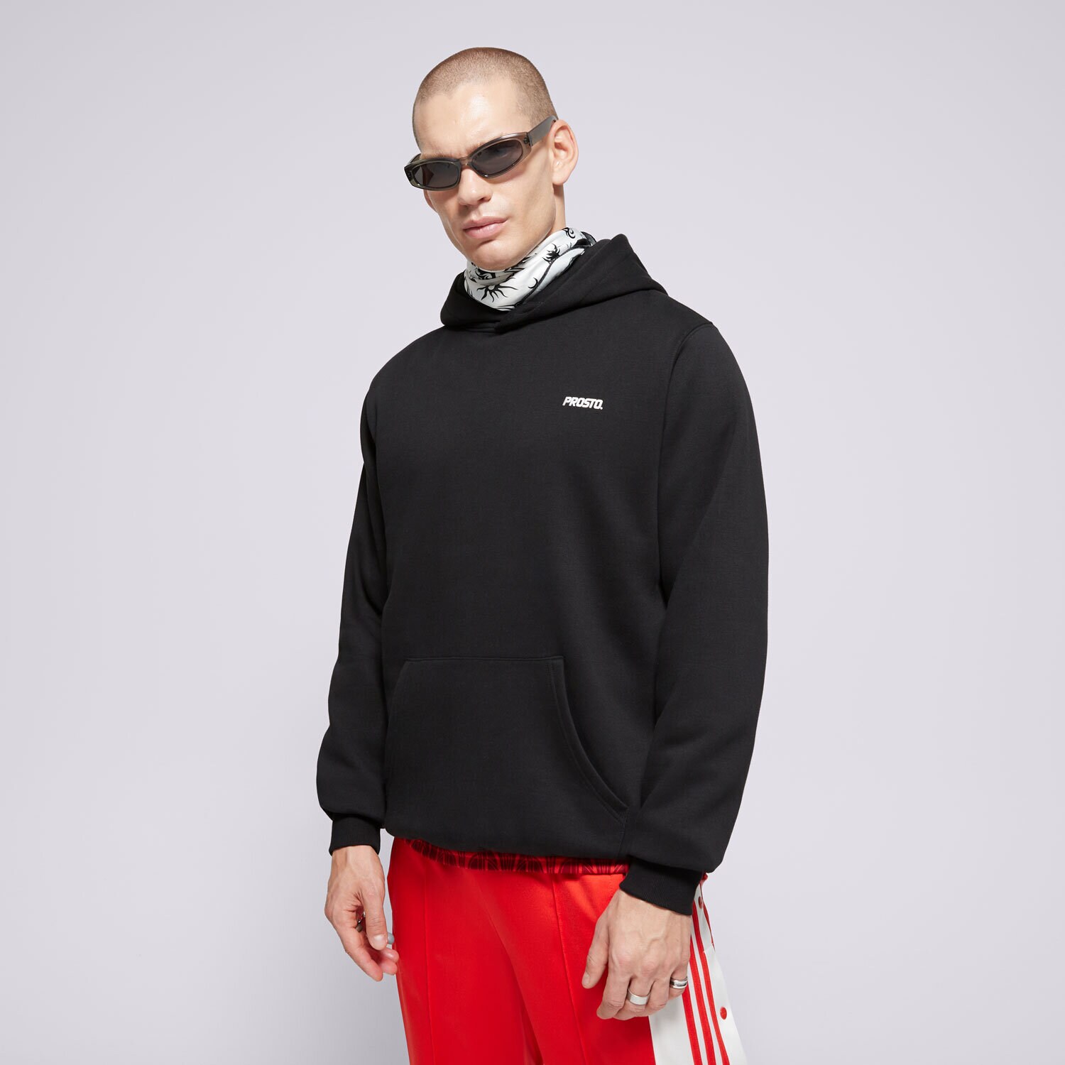 pánská mikina PROSTO MIKINA S KAPUCÍ HOODIE GAMBLERS BLACK KL242MSWE2112 ČERNÁ