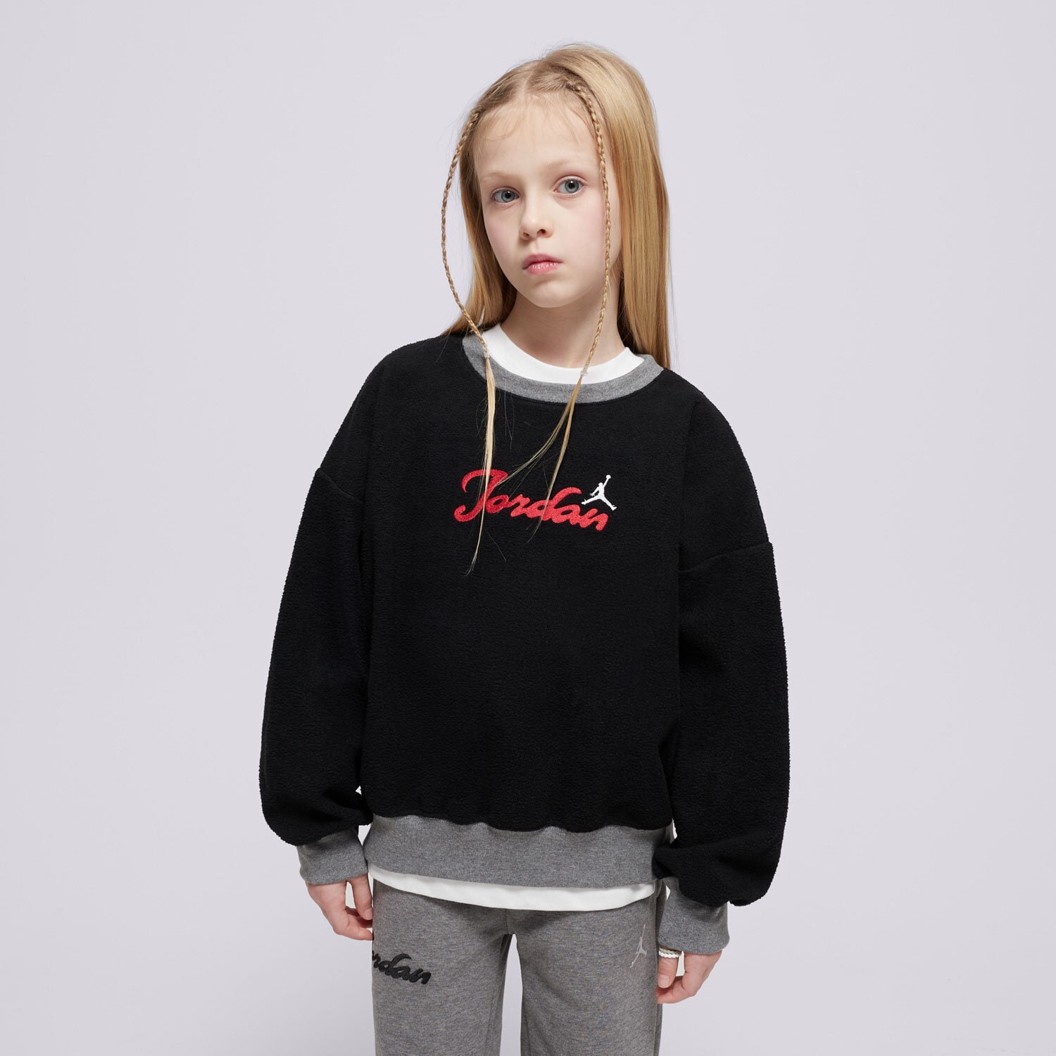 dětská mikina JORDAN MIKINA JDG META-ENCHANTMENT COZY CREW GIRL 45D519-023 ČERNÁ