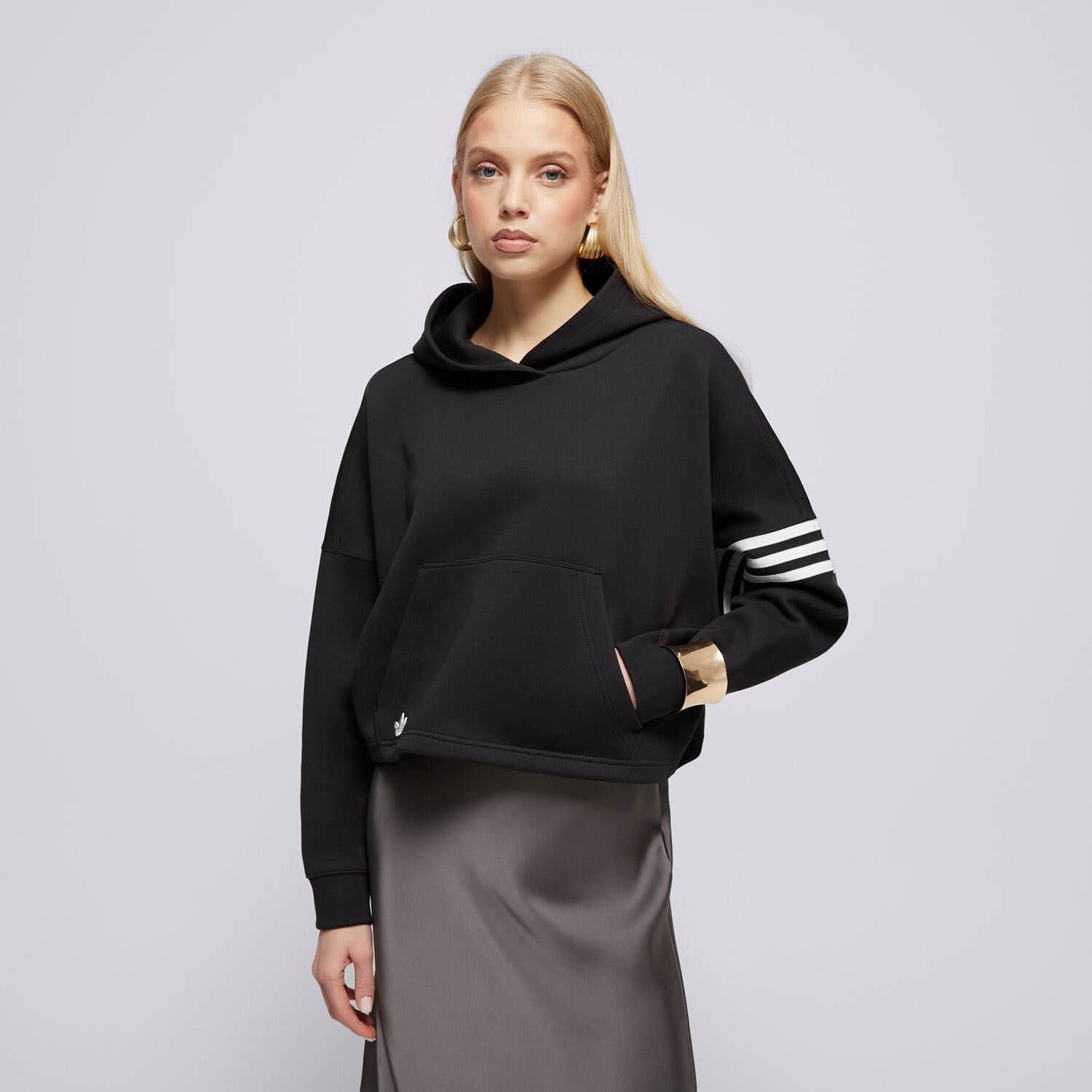 dámská mikina ADIDAS MIKINA S KAPUCÍ NEUCL HOODIE IW5607 ČERNÁ