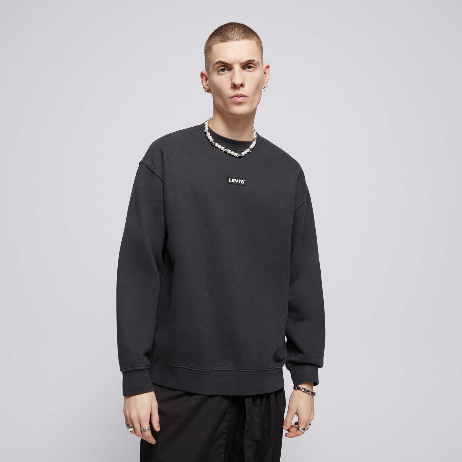 pánská mikina LEVI'S MIKINA RELAXED BABY TAB CREW BLACKS A4230-0023 ČERNÁ