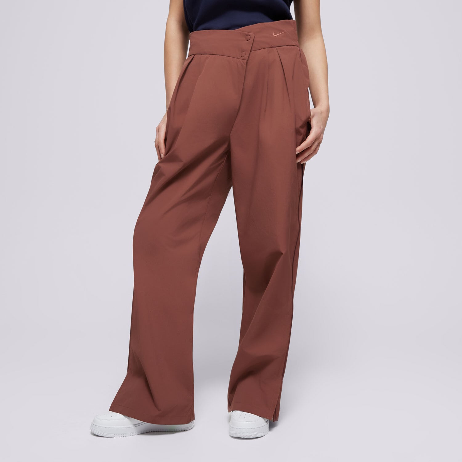 dámské kalhoty NIKE KALHOTY  W NSW CLLCTN ASYM TROUSER OTG FV7541-218 HNĚDÁ