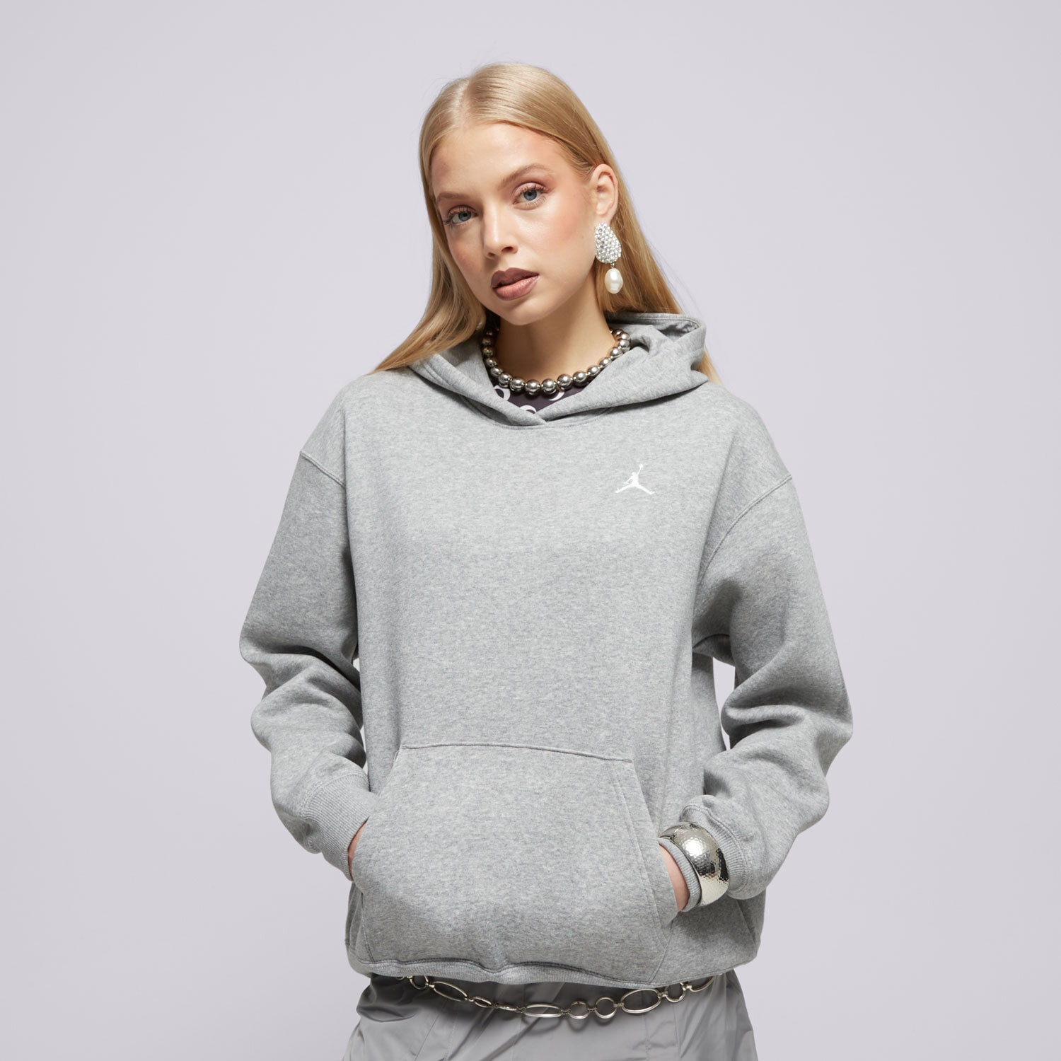 dámská mikina JORDAN MIKINA S KAPUCÍ W J BRKLN FLC PO 24 FV7071-063 ŠEDÁ